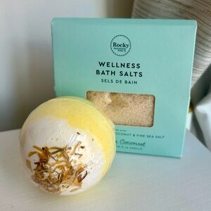 Rocky Mountain Soap Co Wellness Bath Salts + Bath Bomb Set